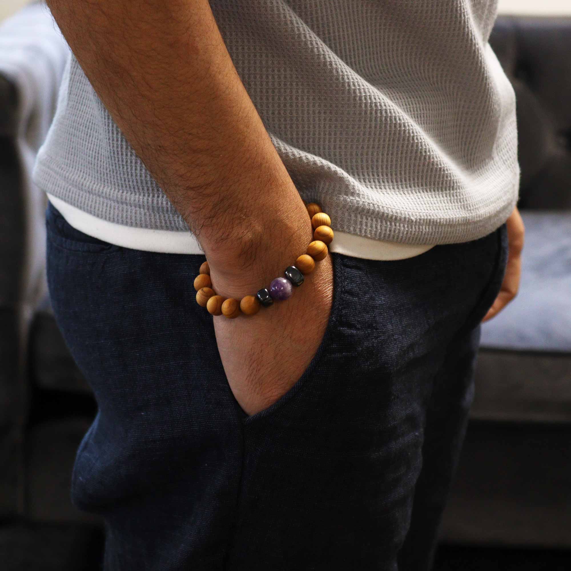 Amethyst Gemstone Cedarwood Bracelet - Third Eye Chakra - Gemstone Bracelets from thetraditionalgiftshop.pro