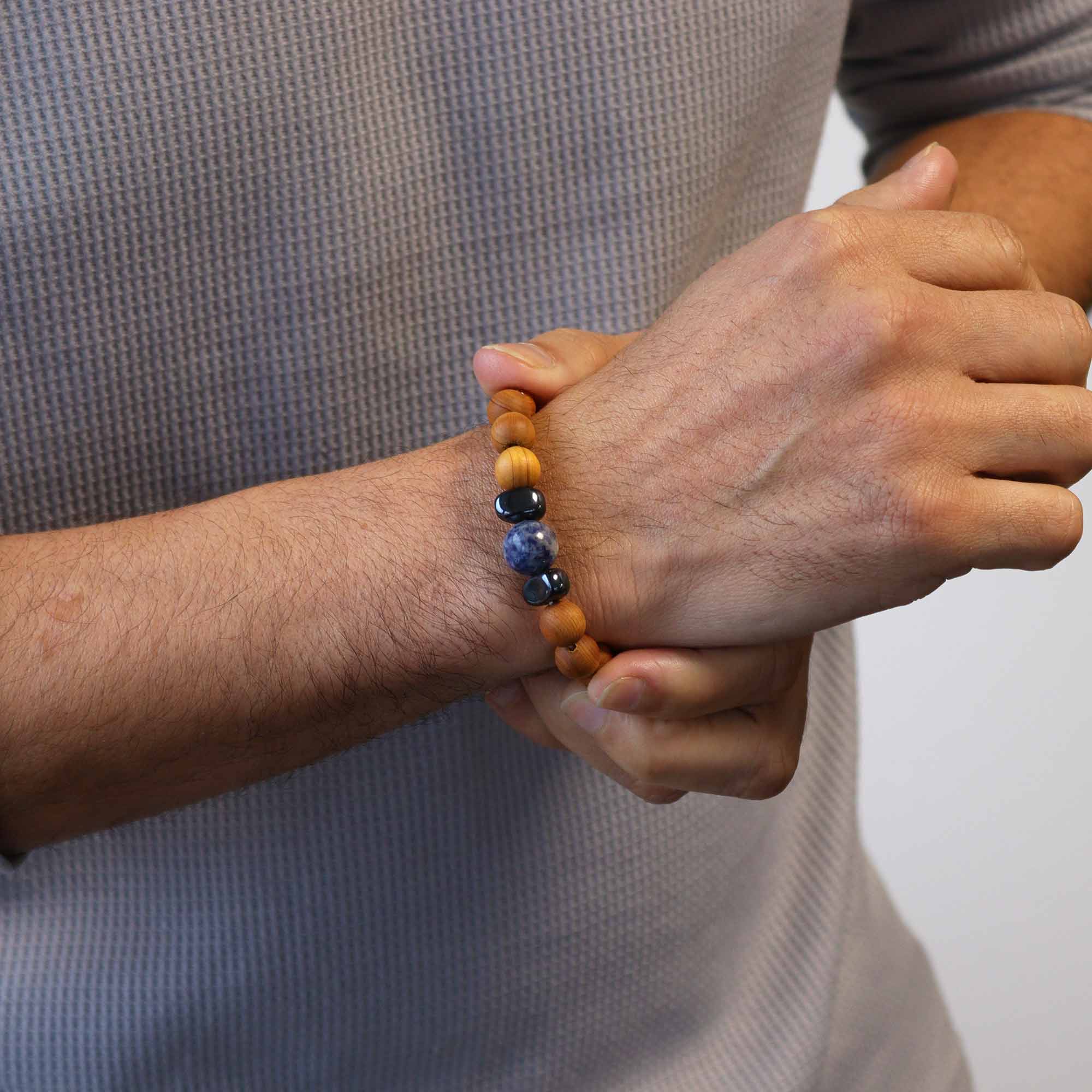 Sodalite Gemstone Cedarwood Bracelet - Throat Chakra - Gemstone Bracelets from thetraditionalgiftshop.pro