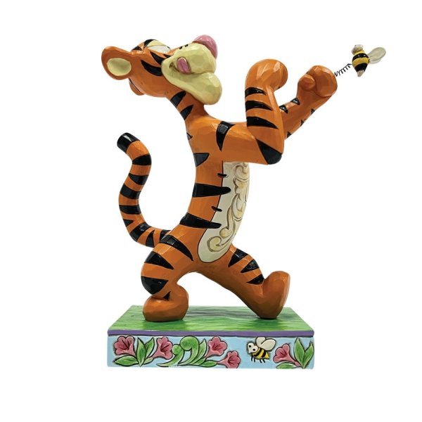 Bee Boxing (Tigger Boxing with Bee) - Disney Traditions from thetraditionalgiftshop.pro